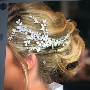 Bridal wedding head piece